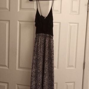 Lovely Day long maxi dress, size 3-4 (small), black top w/ leopard print‎ bottom